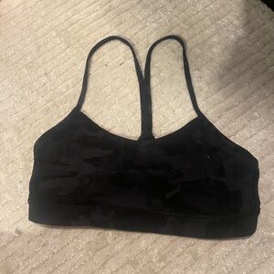 Camo lululemon flow y bra
